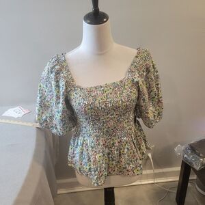 Ana Floral Smocked Puff Sleeve Top Size Small